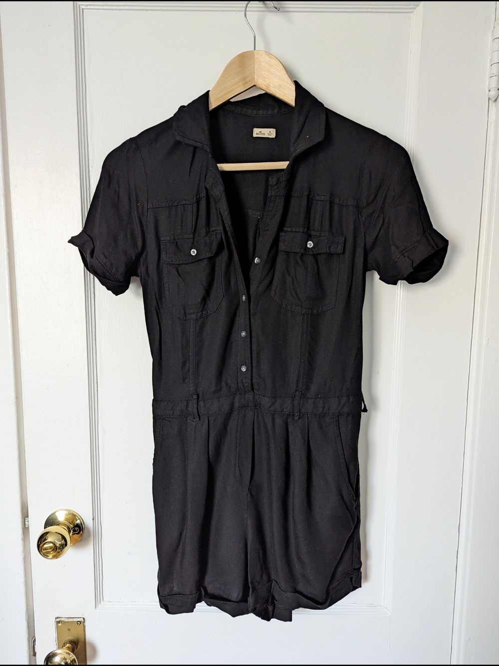 Hollister Co. Black Short-Sleeve Romper